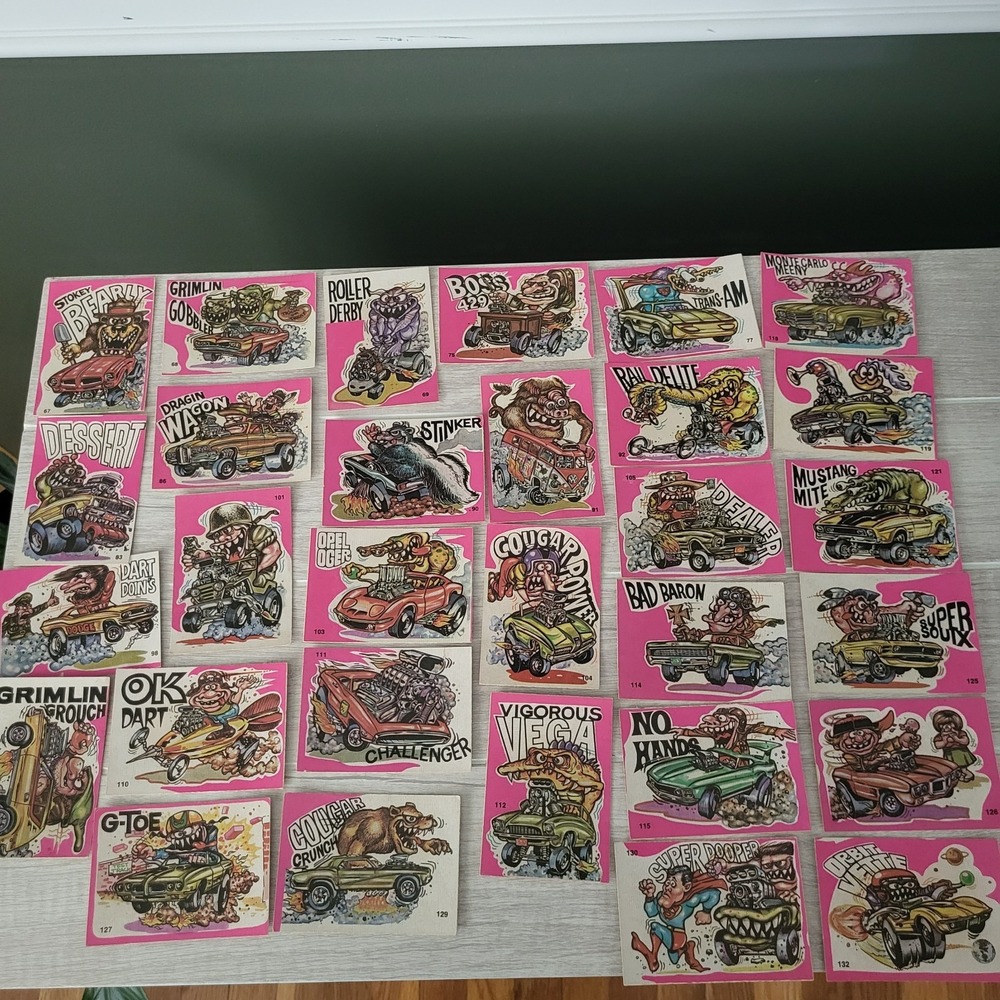 Lot Of 30 vintage 1970 Donruss "Odder Odd Rods" bubble gum trading Cards